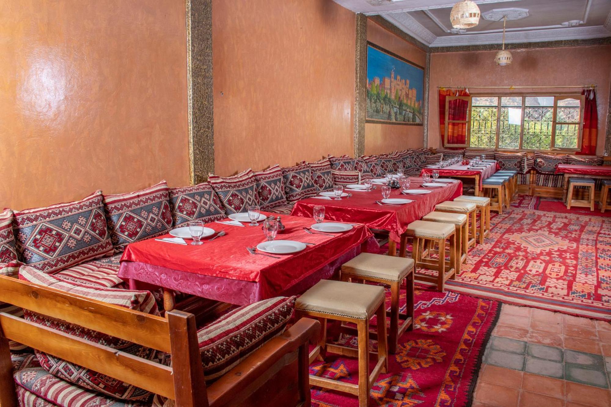Hotel Awayou Bou Drarar Esterno foto