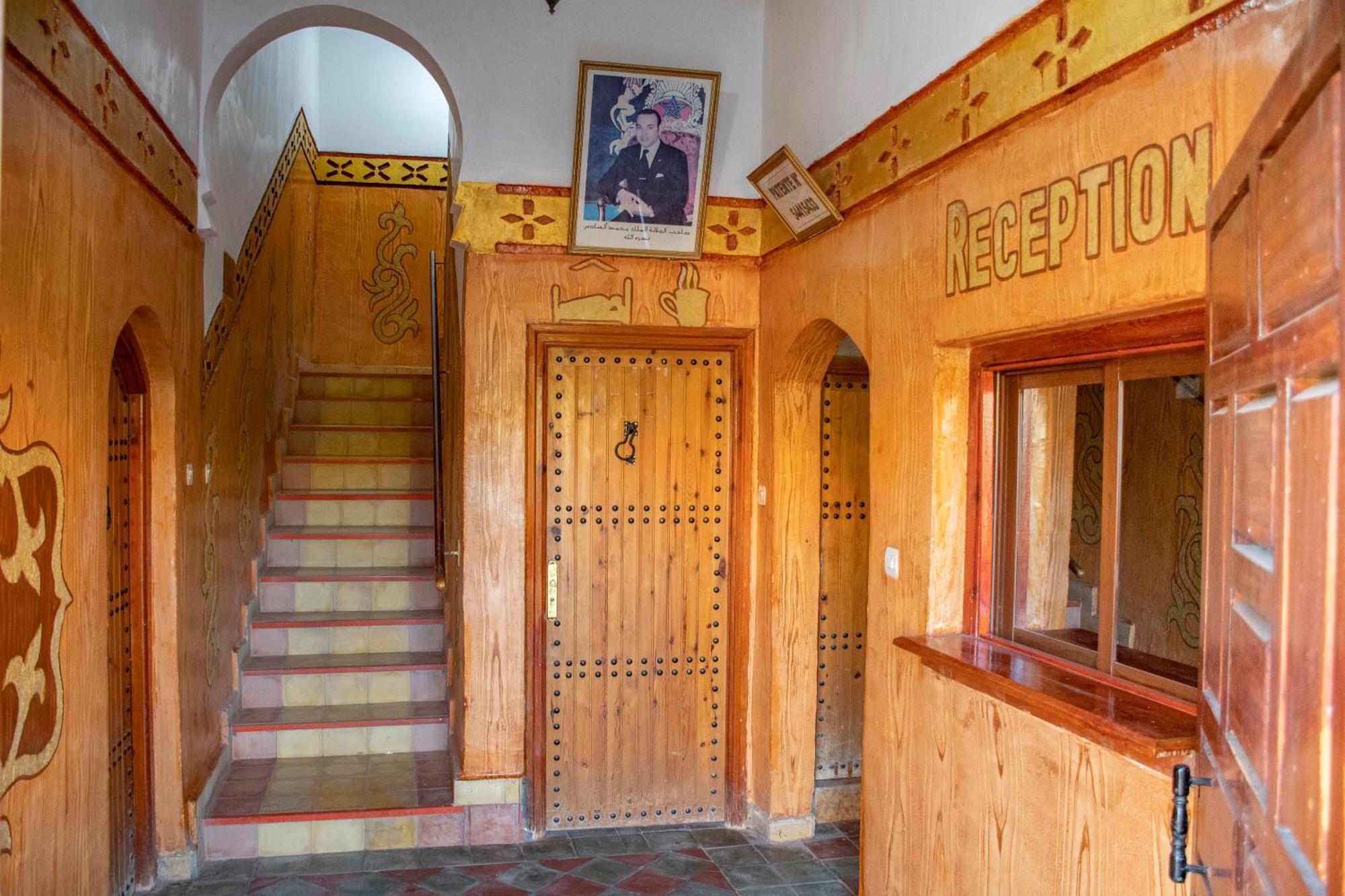 Hotel Awayou Bou Drarar Esterno foto